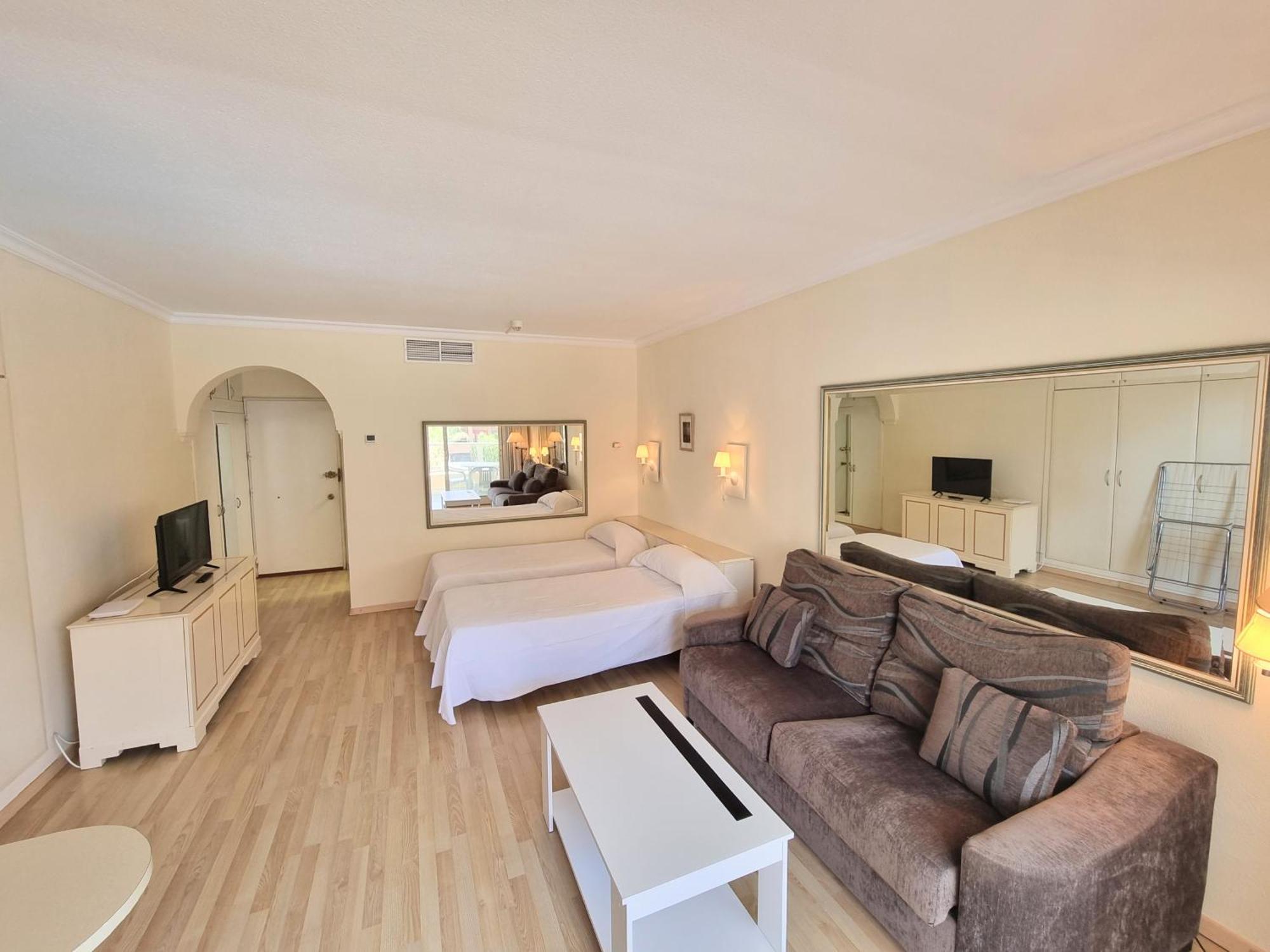 Pyr Beach And Pool Studio I Fuengirola Esterno foto