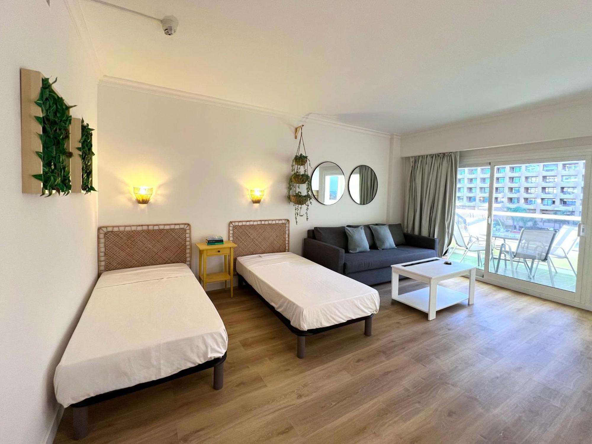 Pyr Beach And Pool Studio I Fuengirola Esterno foto